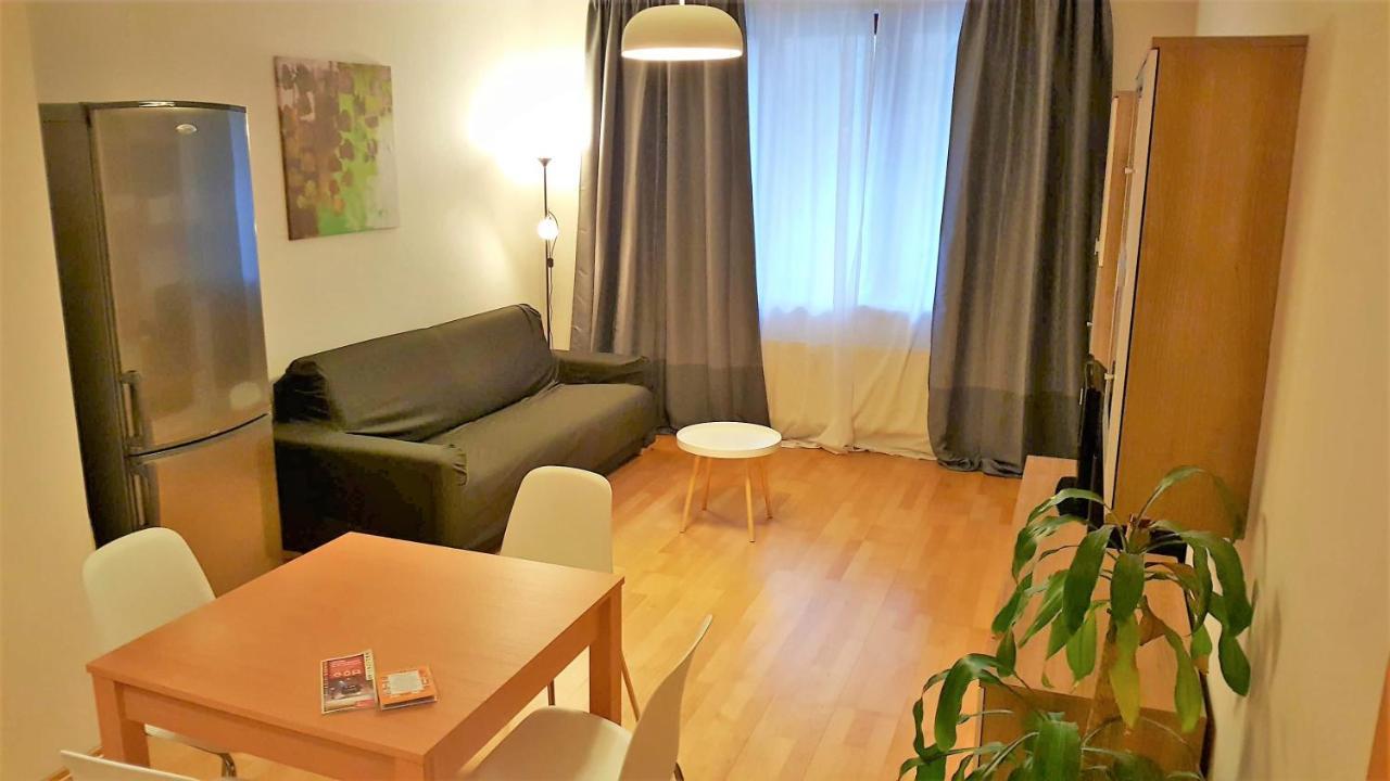Apartment Smichov Prag Eksteriør billede